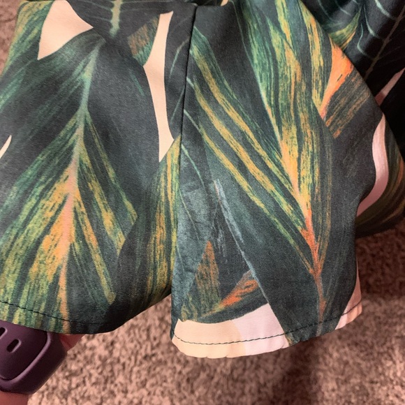 Cream and green jungle leaf tank top romper in size M from Shein - Picture 3 of 9